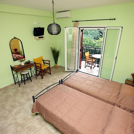 Aspa'S Apartments Dassia  Extérieur photo